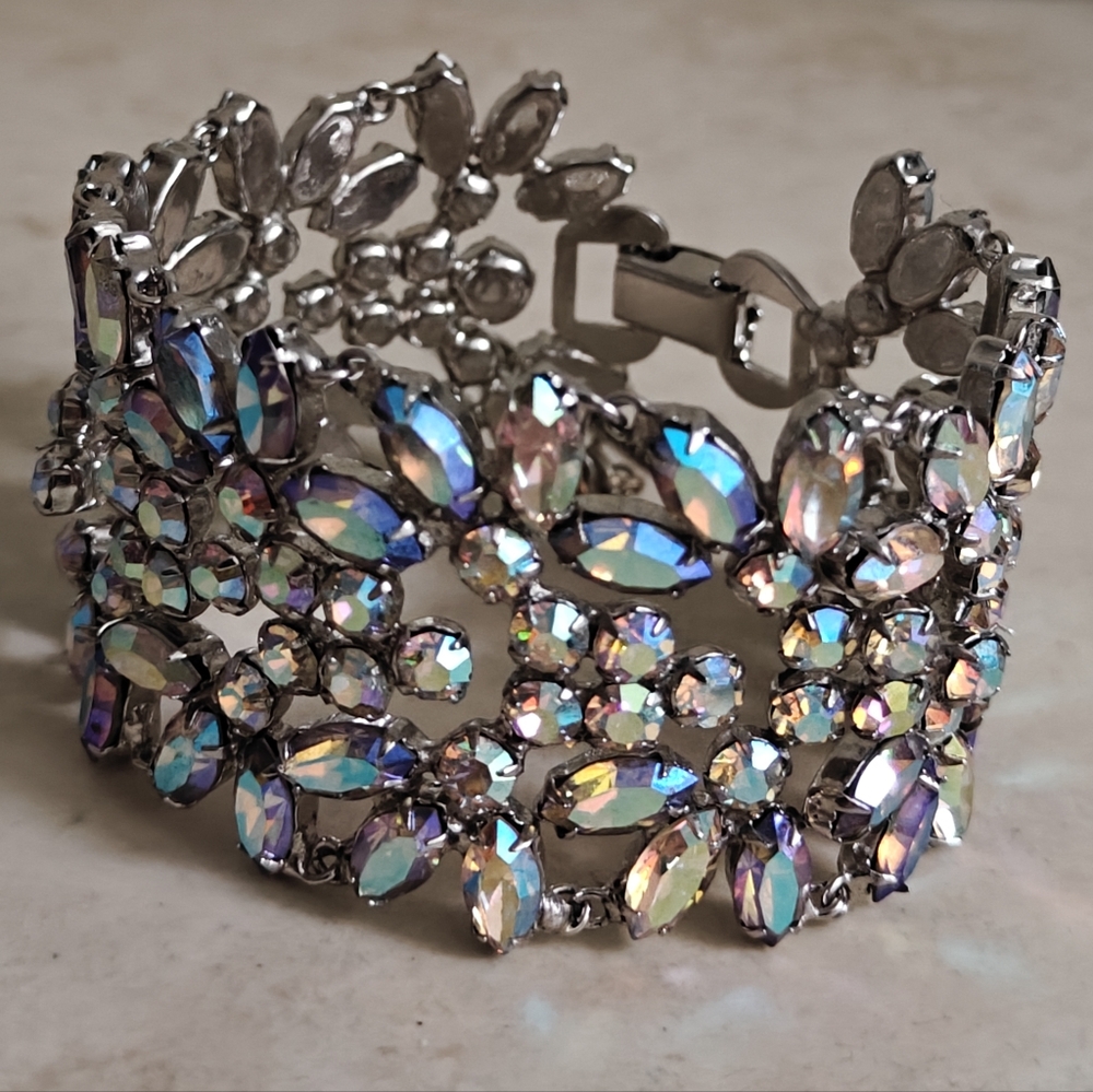 Vintage Iridescent Crystal Bracelet